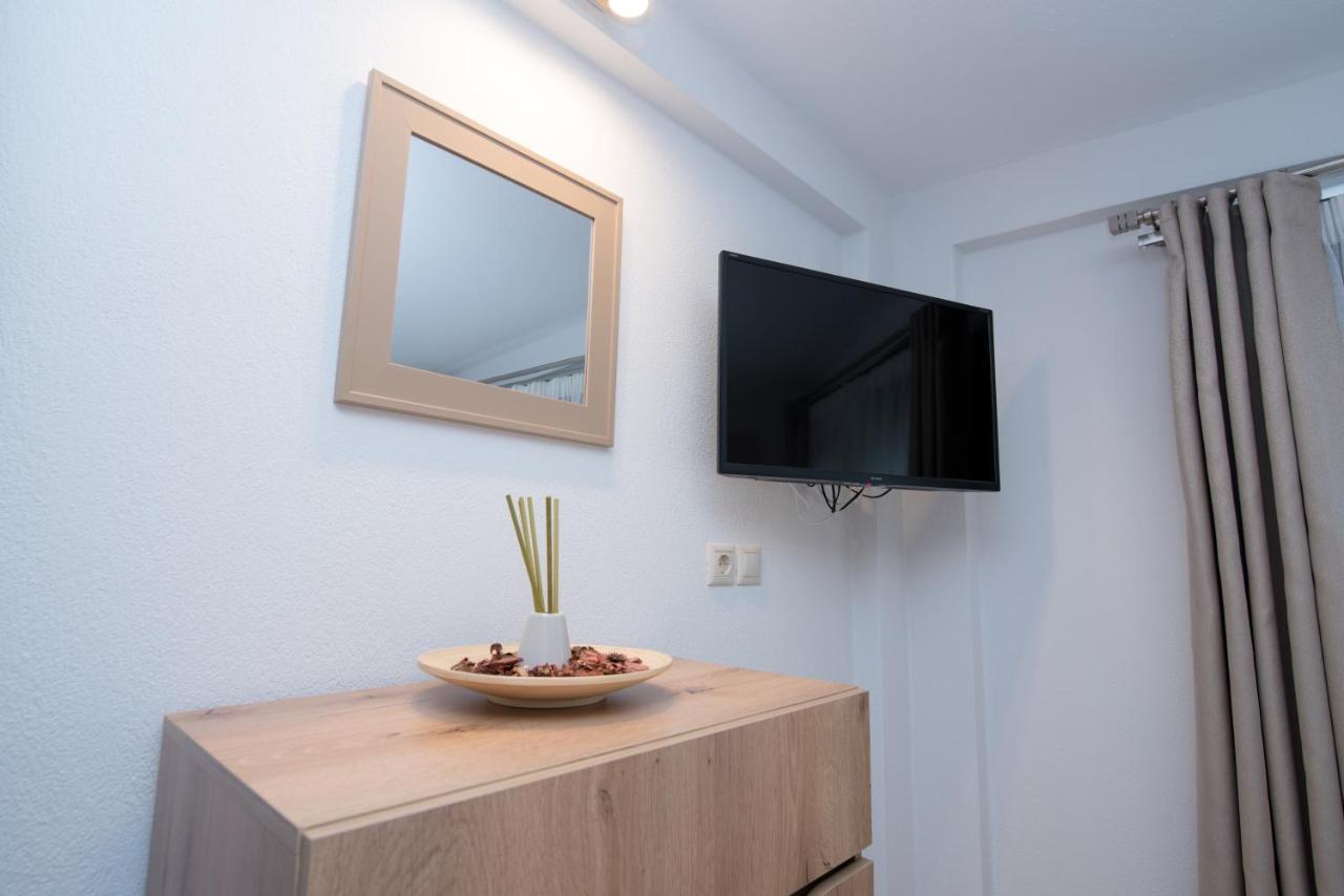 Kalli'S Apartments 니키티 외부 사진