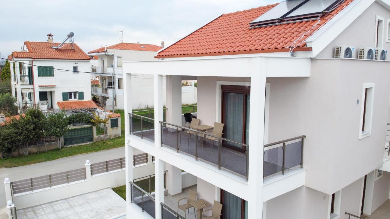 Kalli'S Apartments 니키티 외부 사진