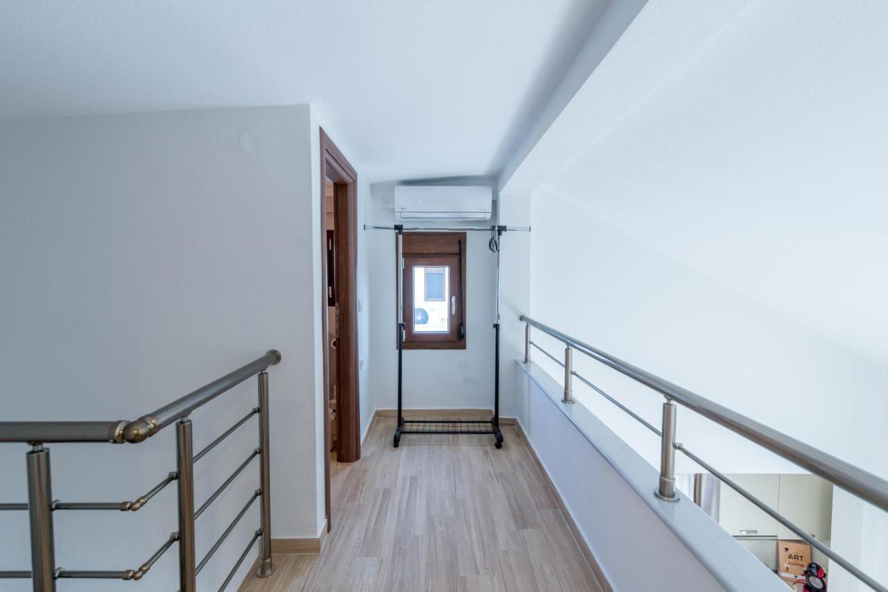Kalli'S Apartments 니키티 외부 사진