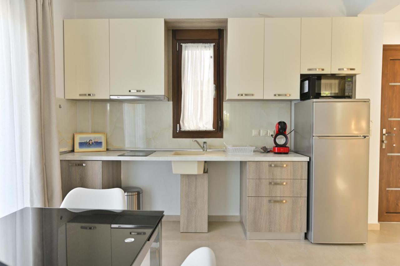 Kalli'S Apartments 니키티 외부 사진