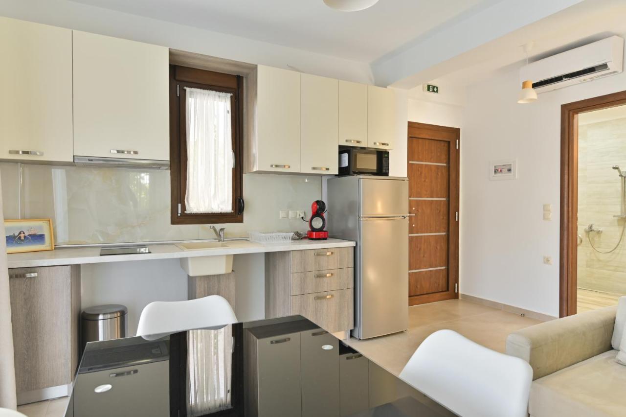 Kalli'S Apartments 니키티 외부 사진